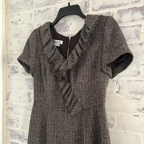 Kay Unger Women’s Dress Tweed Knee Length Brown V-Neck Fall Career Work Size 8 - Picture 2 of 13